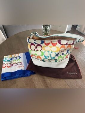 Coach multi-C white leather shoulder bag vachetta leather trim